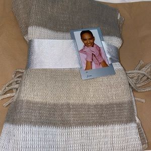 New York & Company scarf and gloves set NWT BEIGE/TAN Neutrals